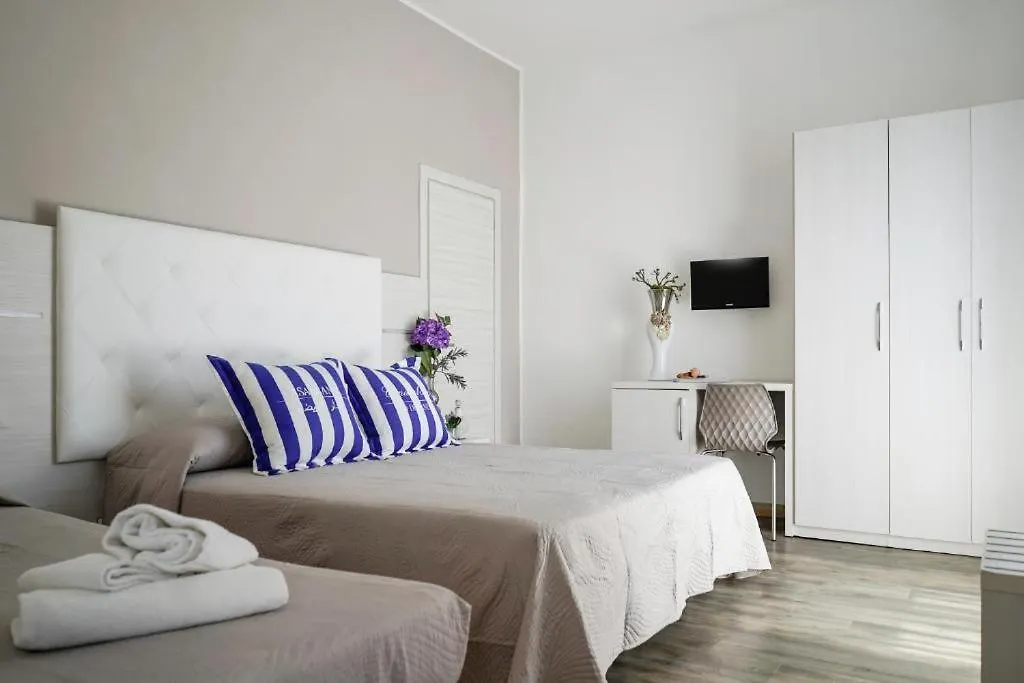 Hotel Vernel Rimini 3*,