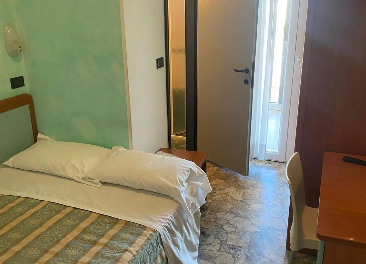 Hotel Vernel Rimini Italy
